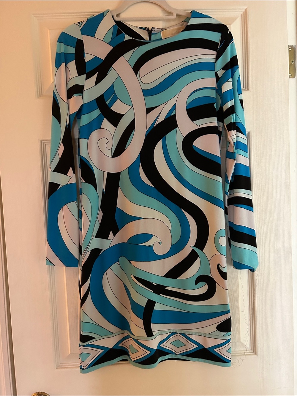 MICHAEL Michael Kors Teal, Black & White Swirl Long Sleeve Shift Dress